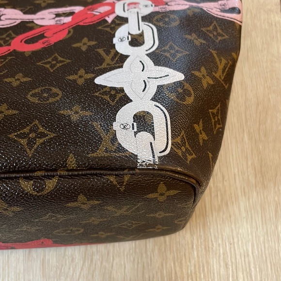 🛑SOLD🛑🌟Louis Vuitton Limited Edition Neverfull MM Bay Chain🌟 - Picture 13 of 16